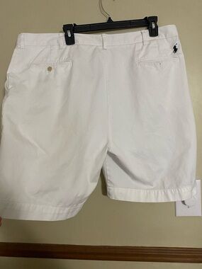Polo by Ralph Lauren White Flat Front slight pleat Chino Shorts with Navy Pony
